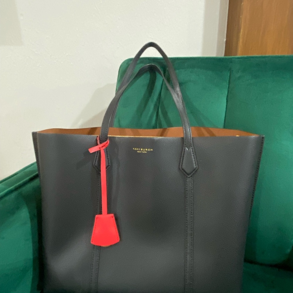 Tory Burch Perry black handbag